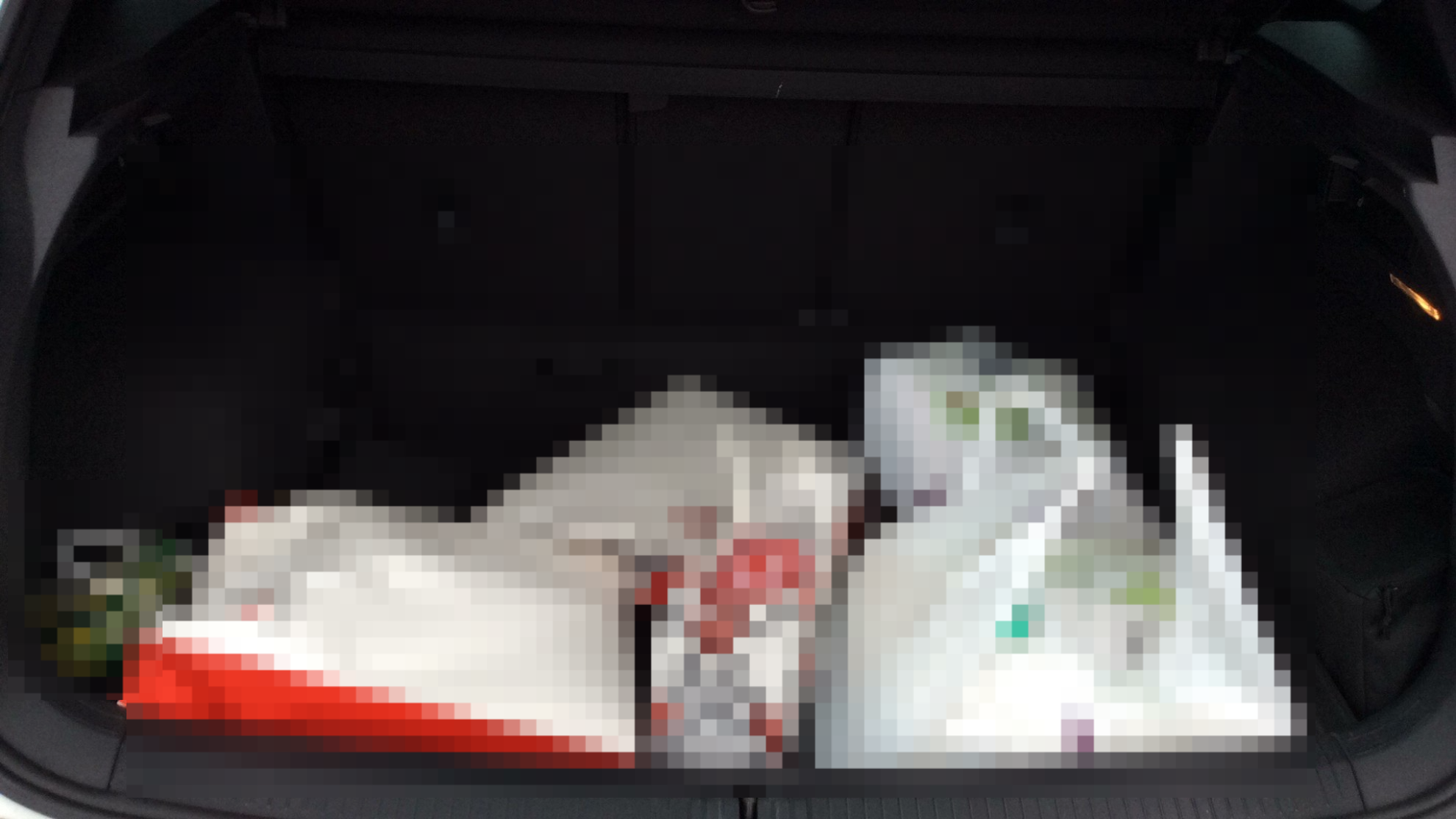 内装トランク
