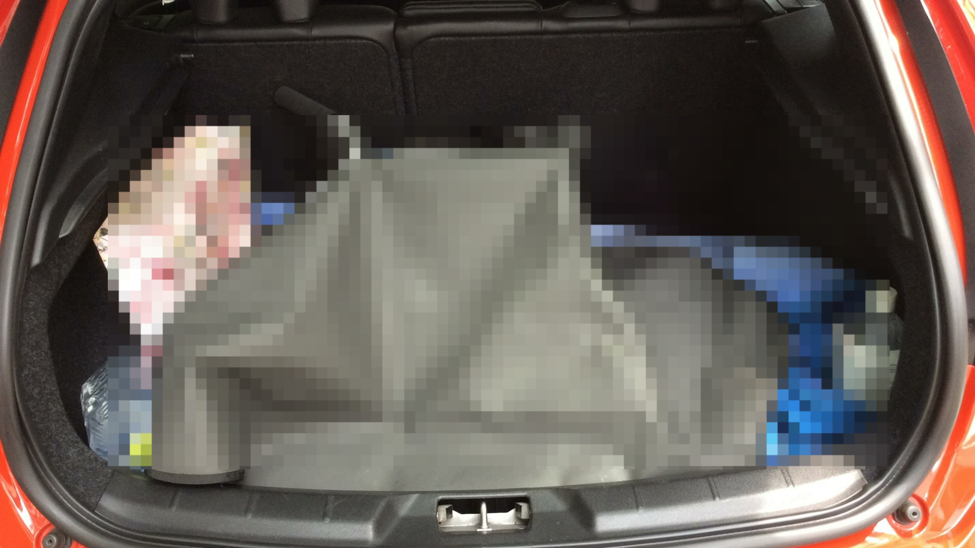 内装トランク
