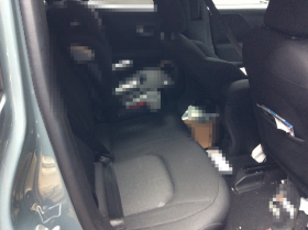 内装後方シート