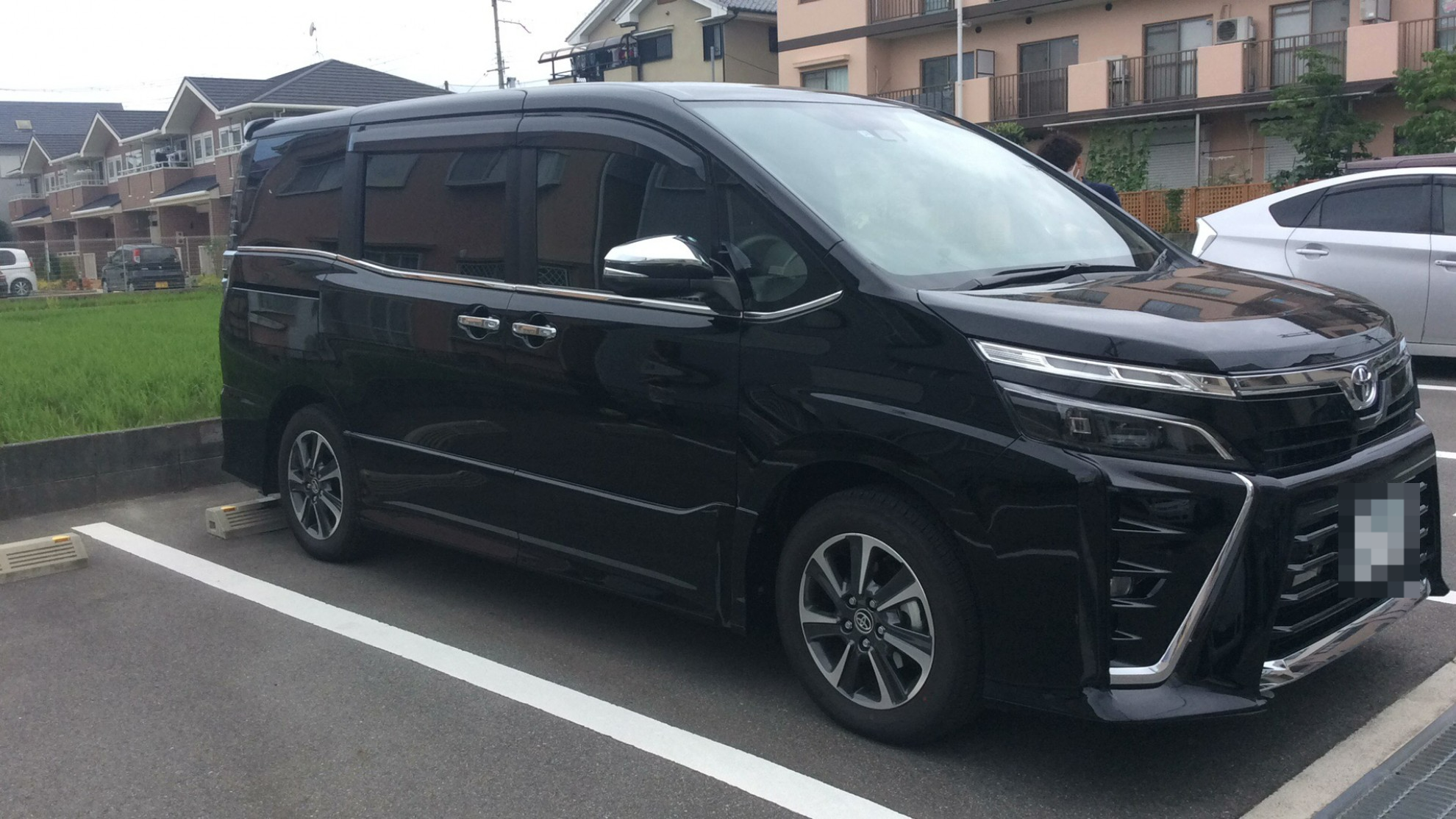 外装右