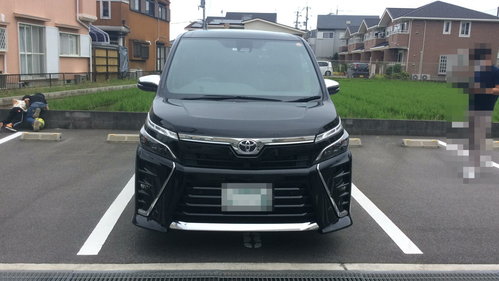 外装前方