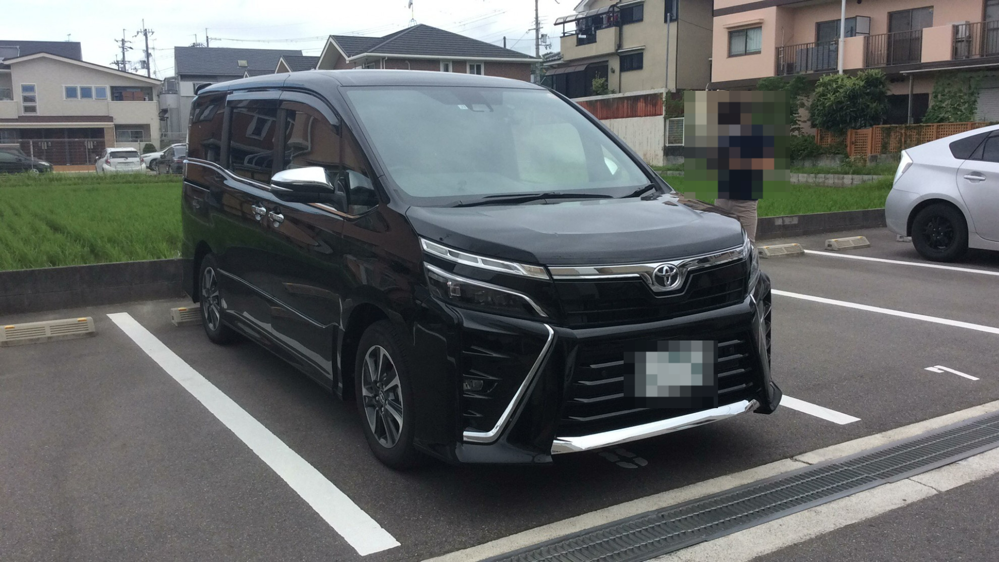 外装右前