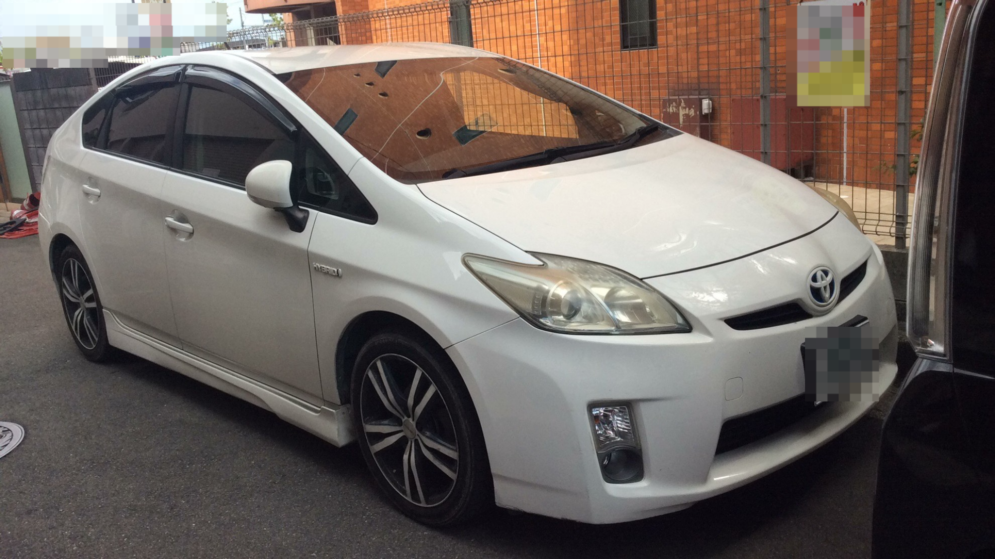 car_main_img