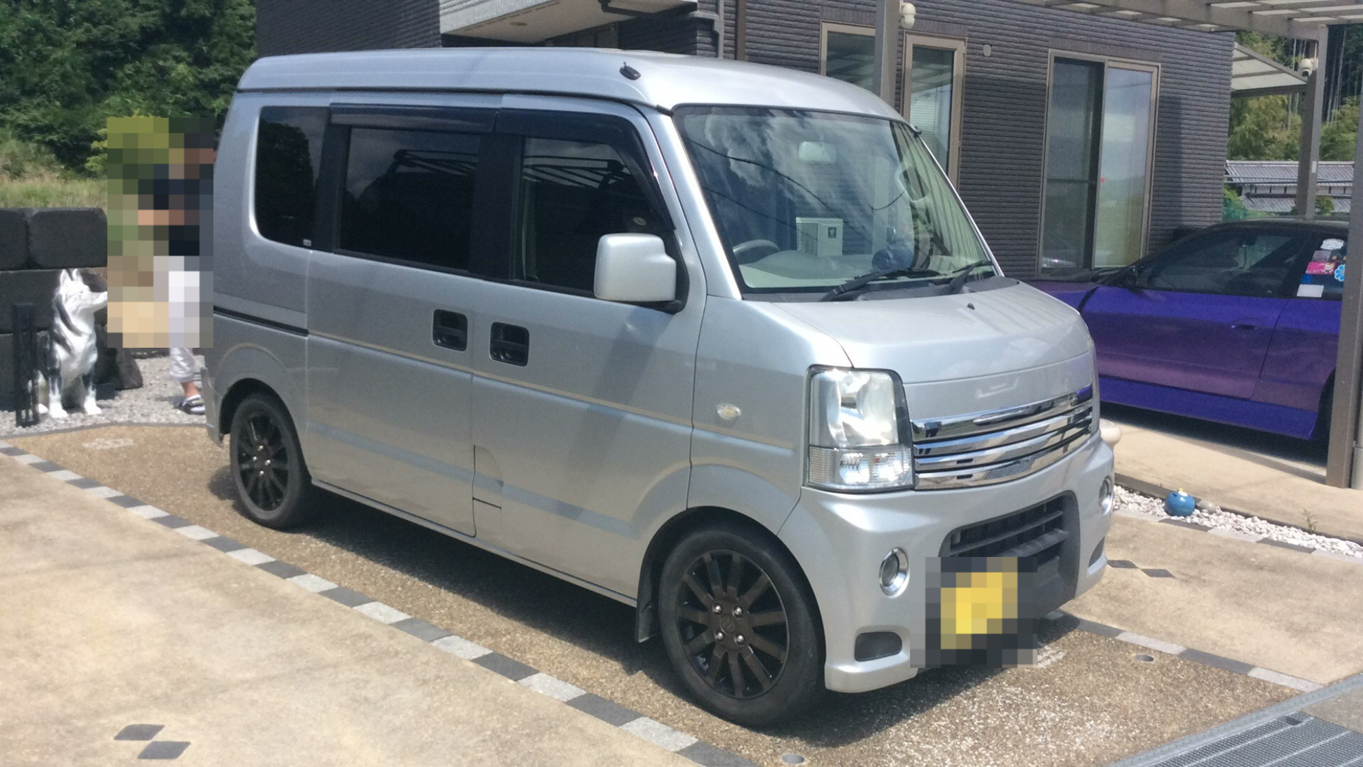 外装右前