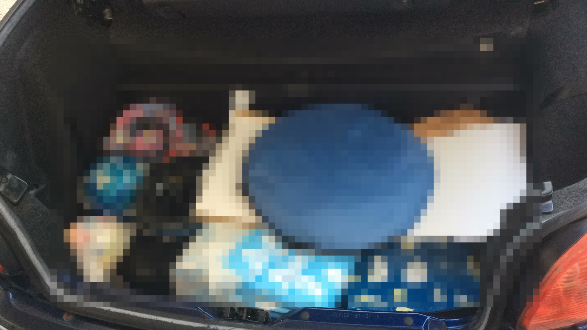 内装トランク