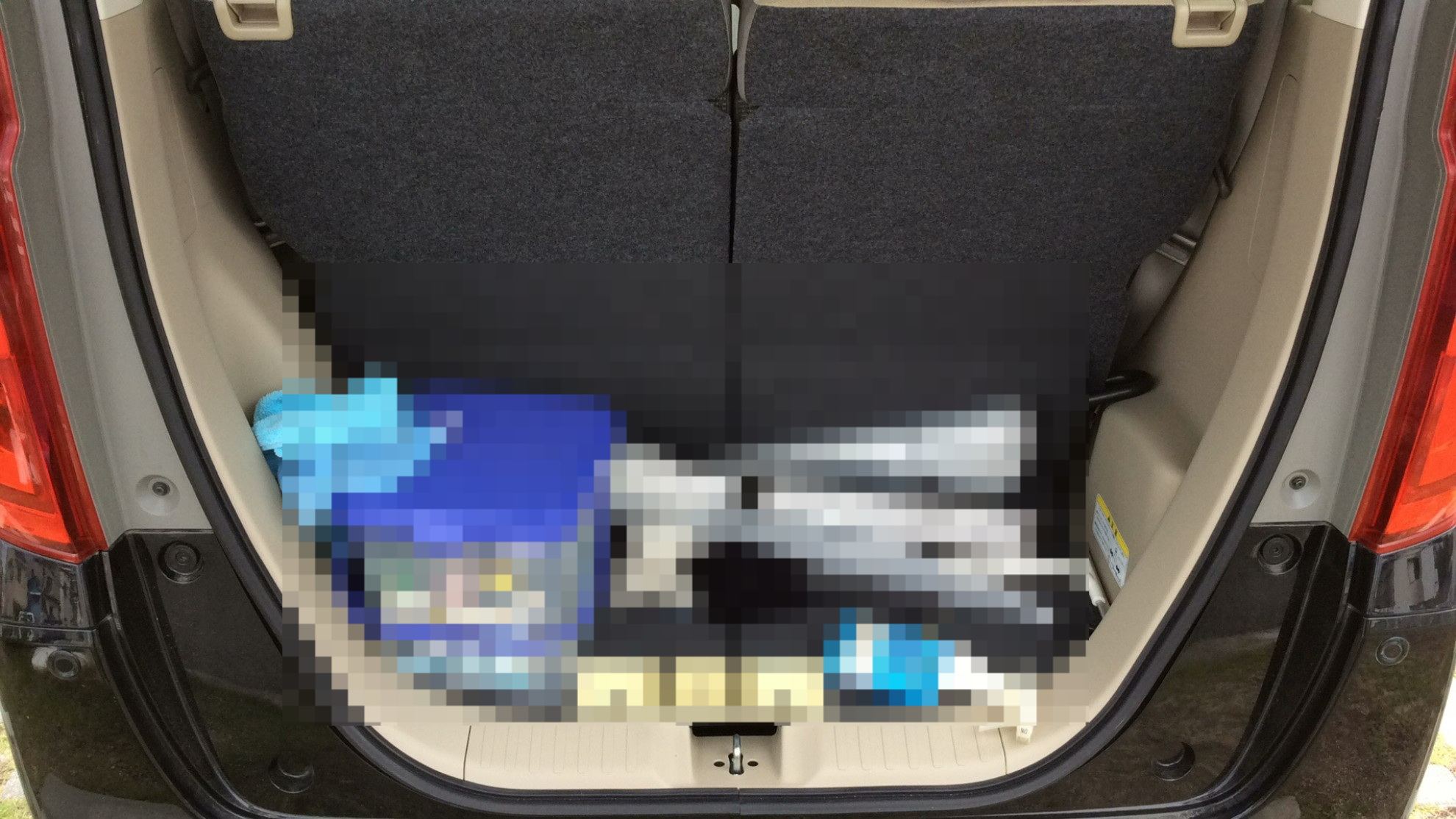 内装トランク