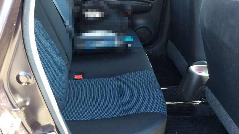 内装後方シート