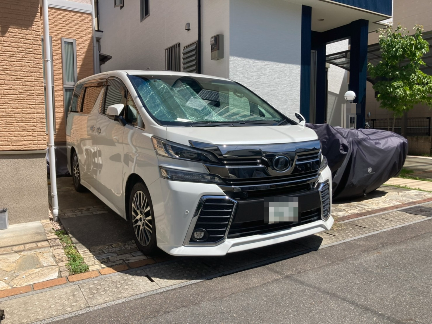 外装右前