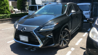 car_main_img