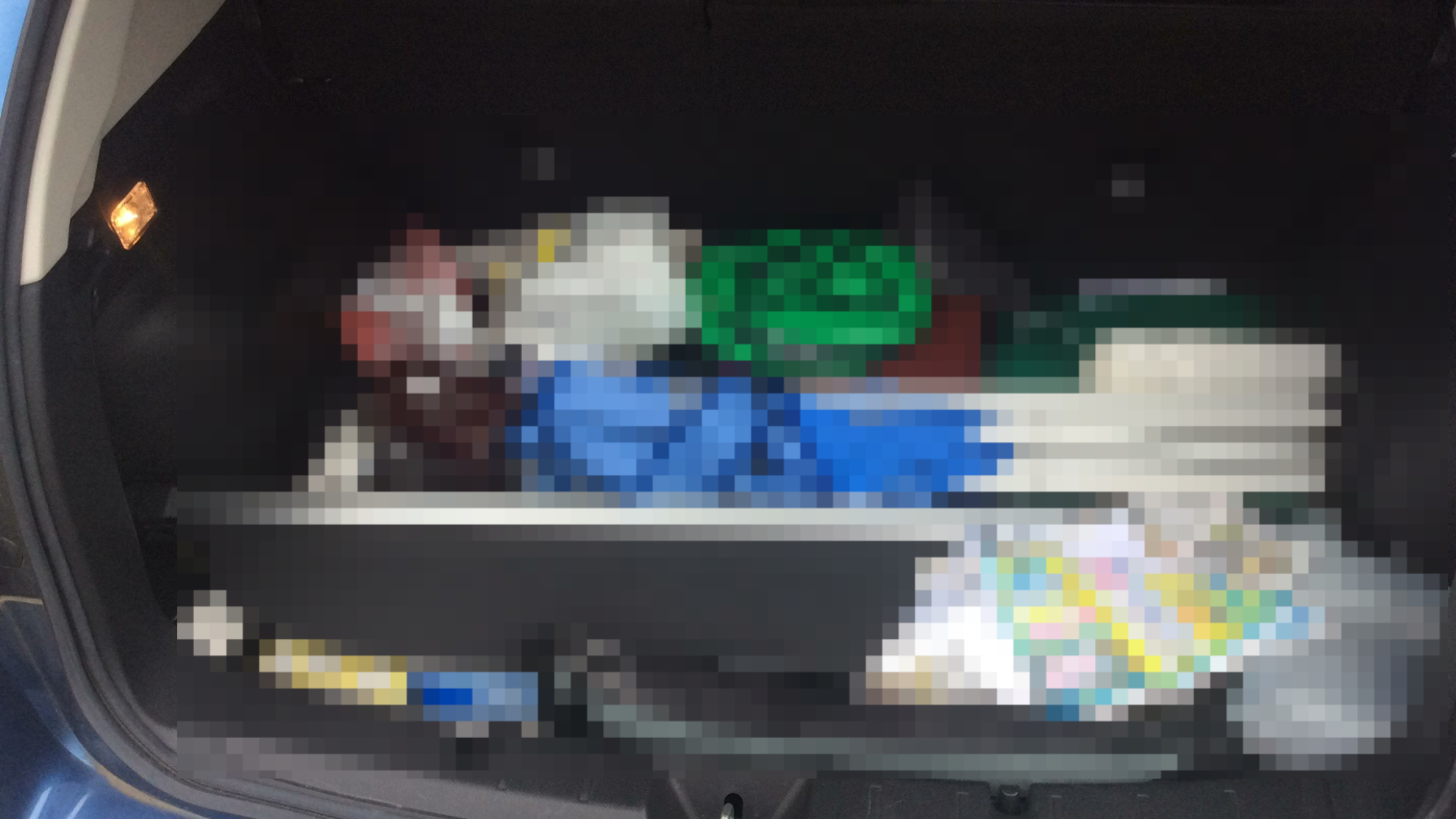 内装トランク