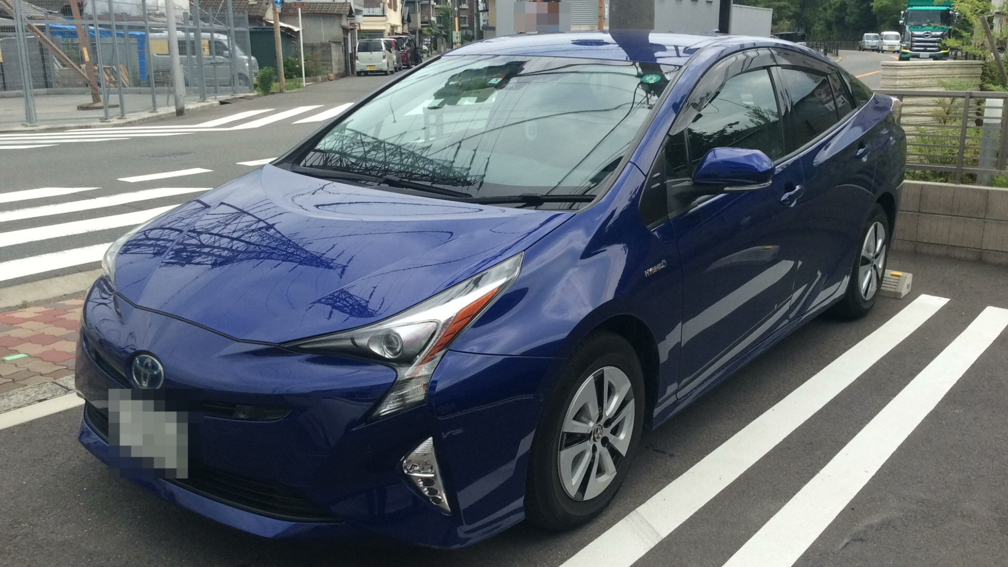car_main_img