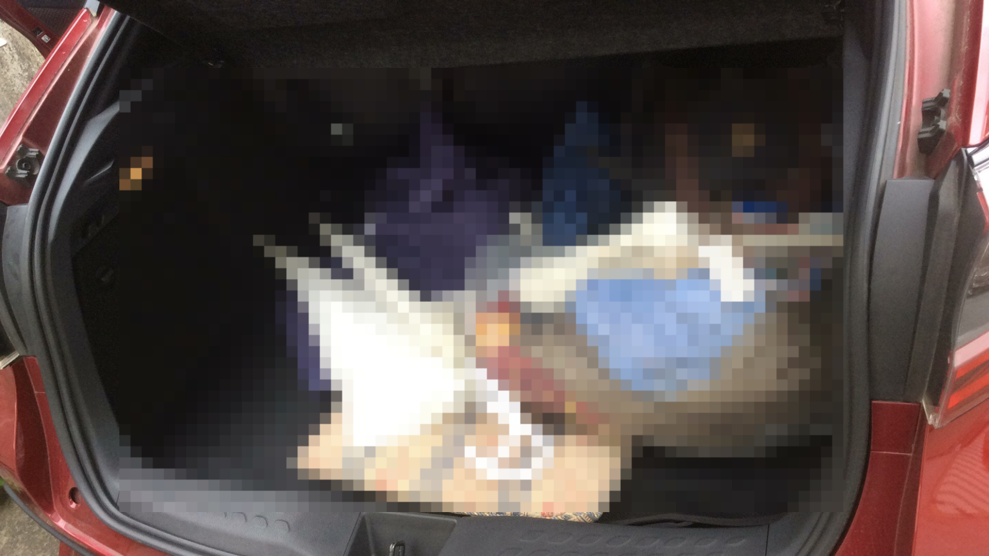 内装トランク