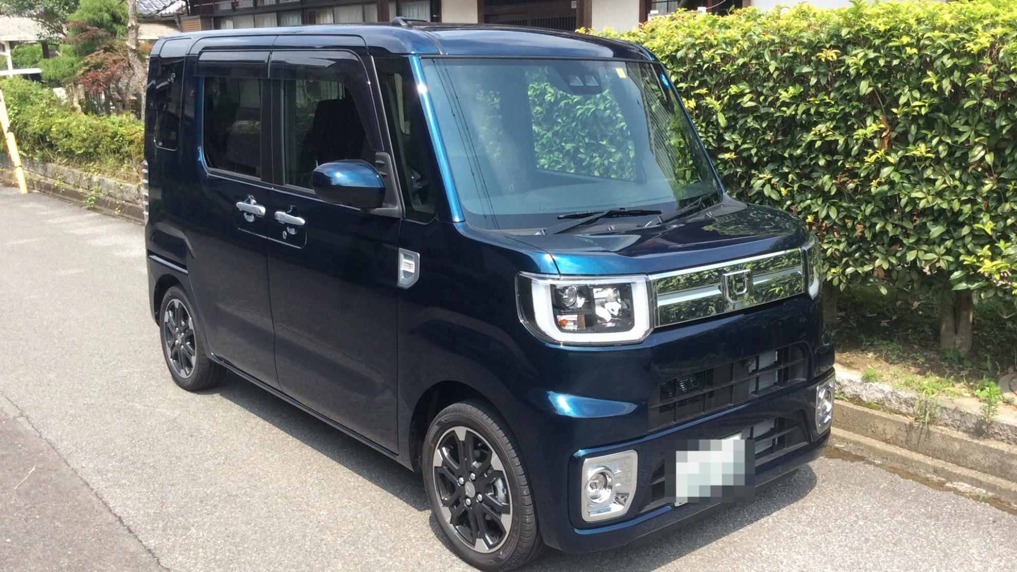 外装右前