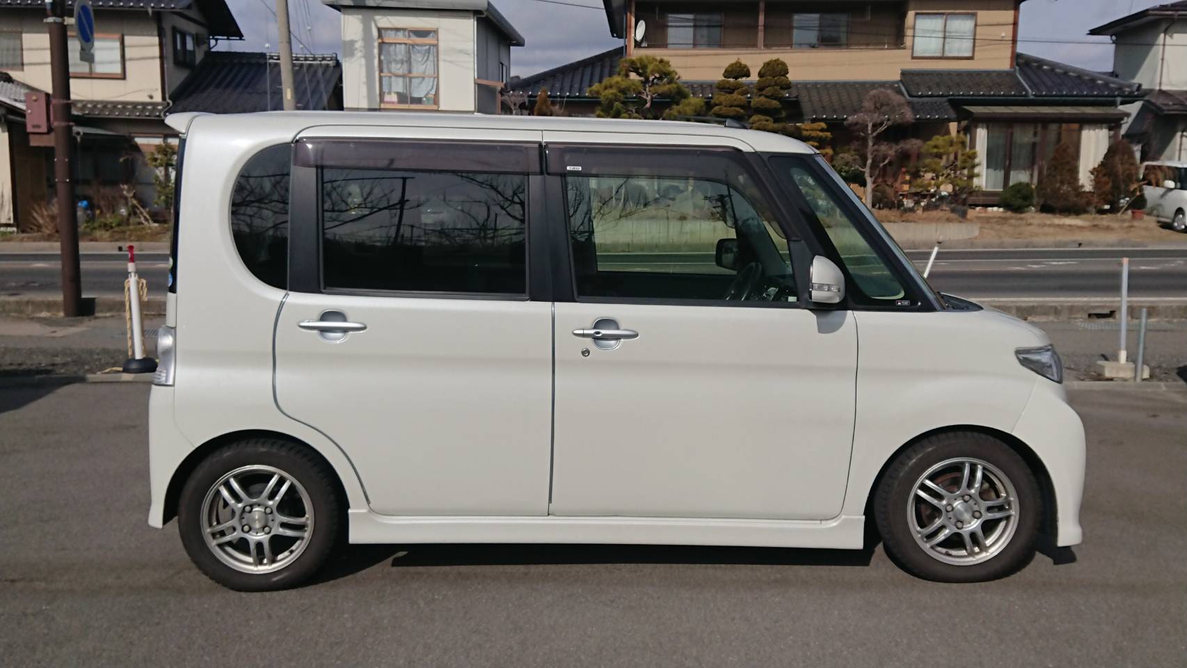 外装右