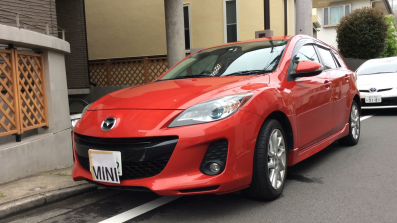car_main_img