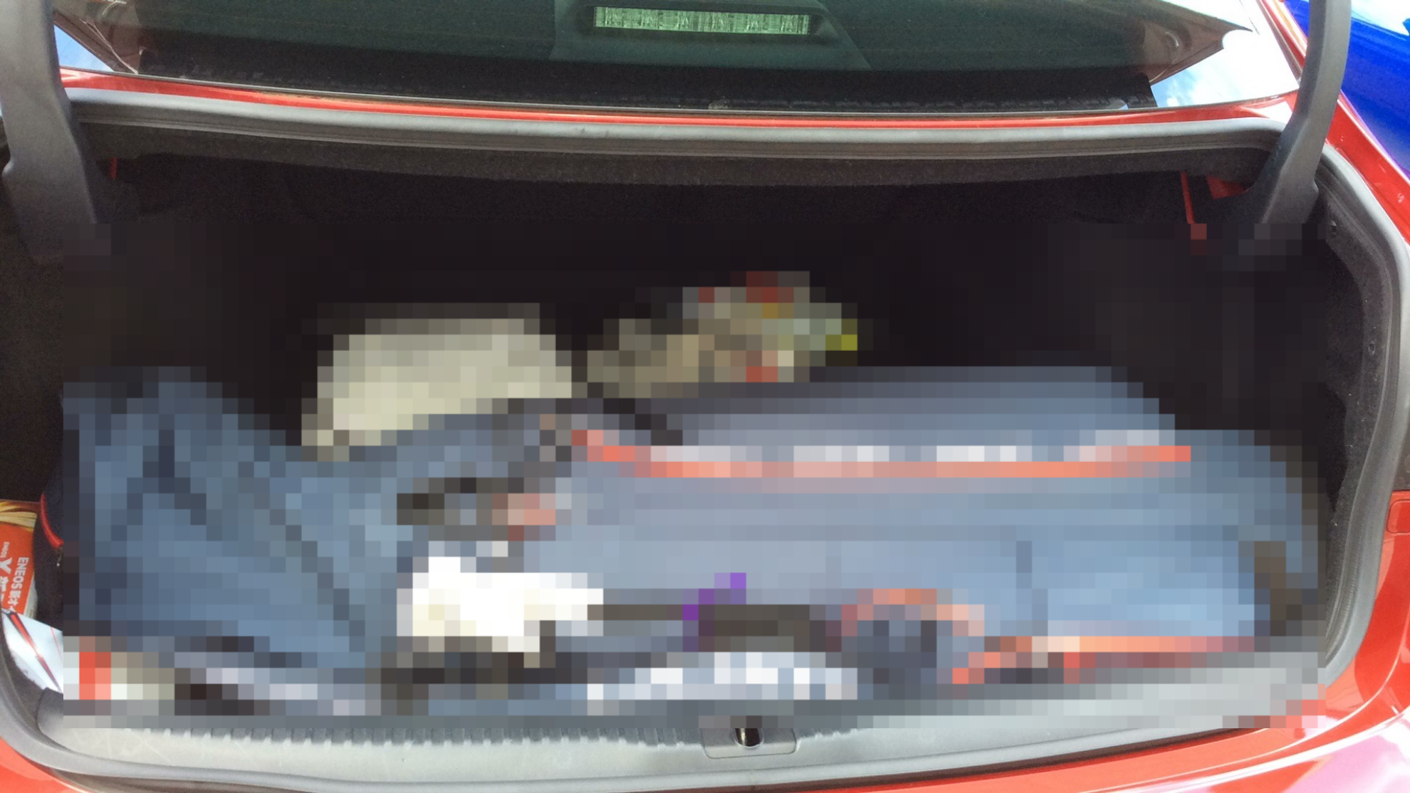 内装トランク