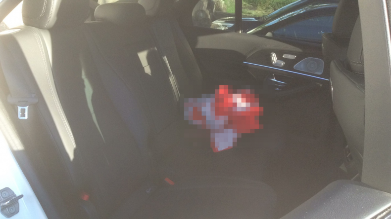 内装後方シート