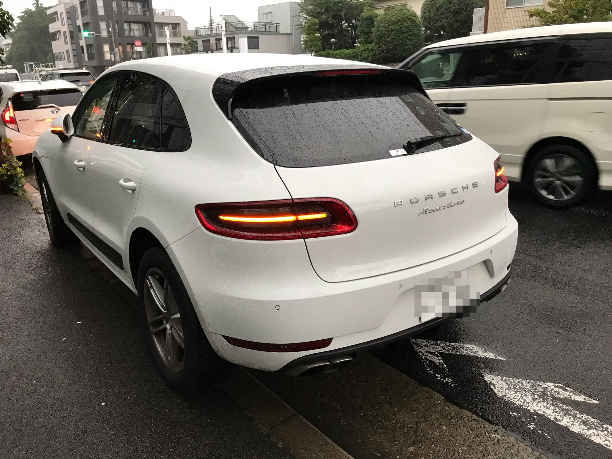 外装左後方