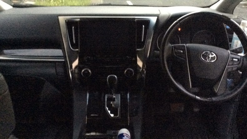 内装インパネ全体