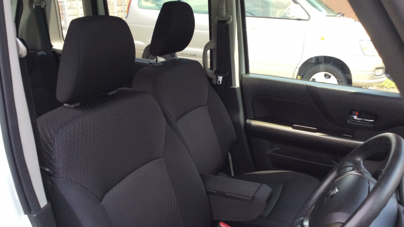 内装前方シート