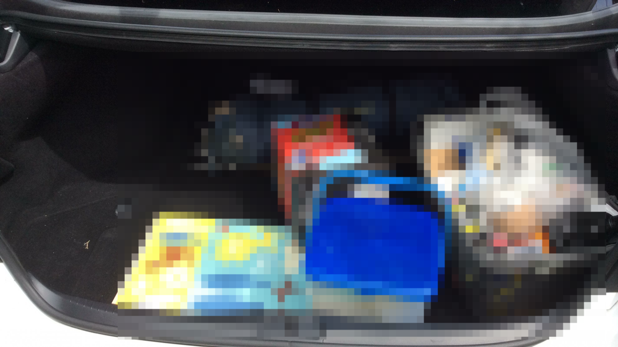 内装トランク