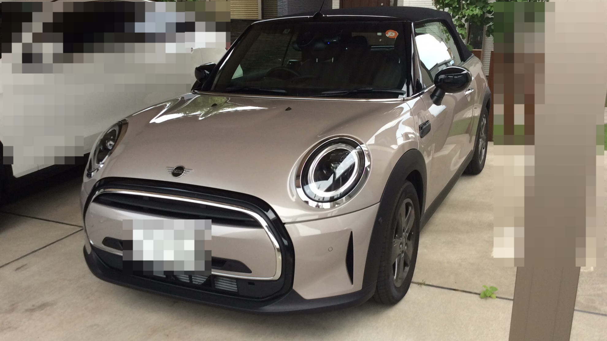 car_main_img