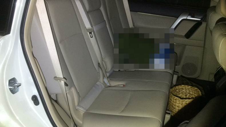 内装後方シート