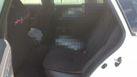 内装後方シート