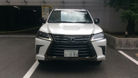 外装前方