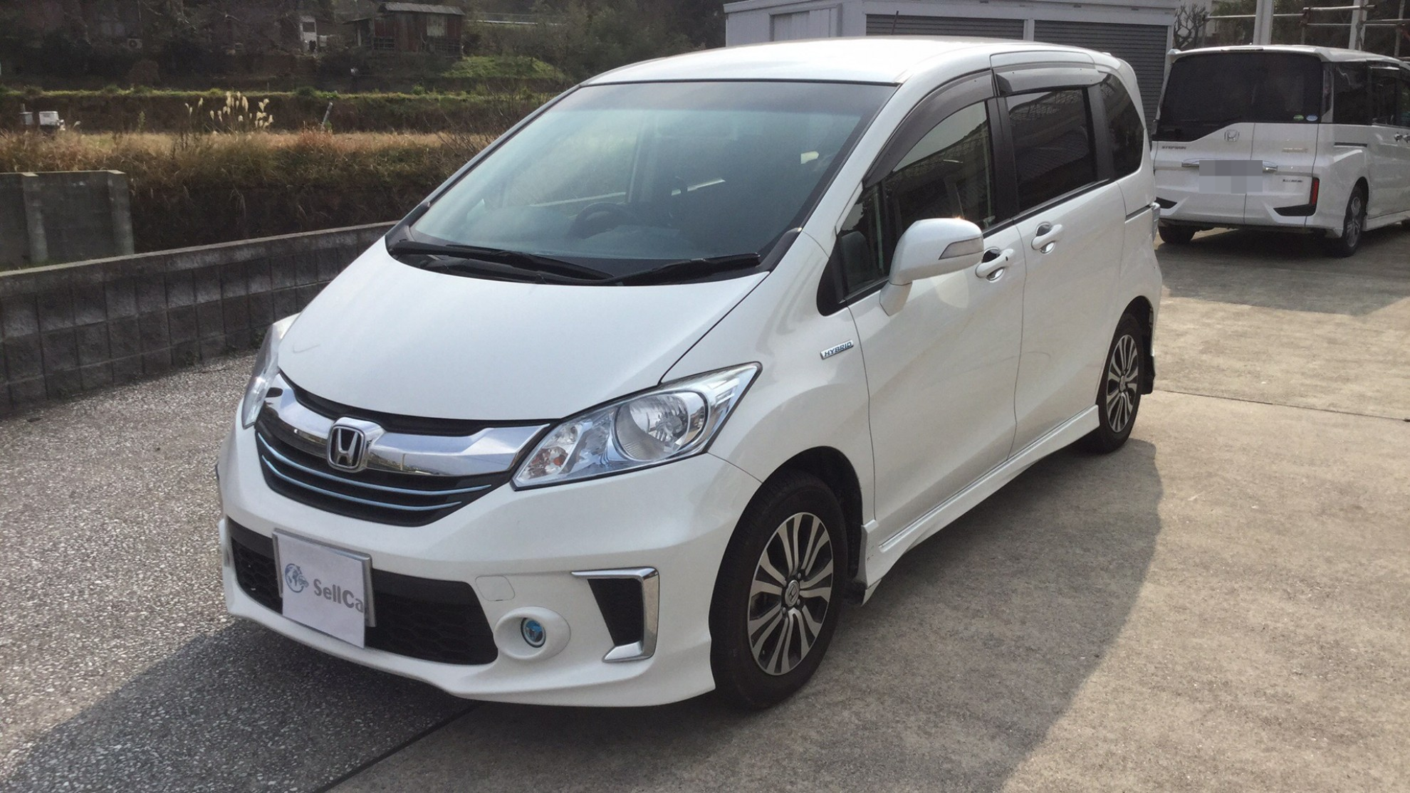 ホンダ フリードハイブリッドの売買実績画像