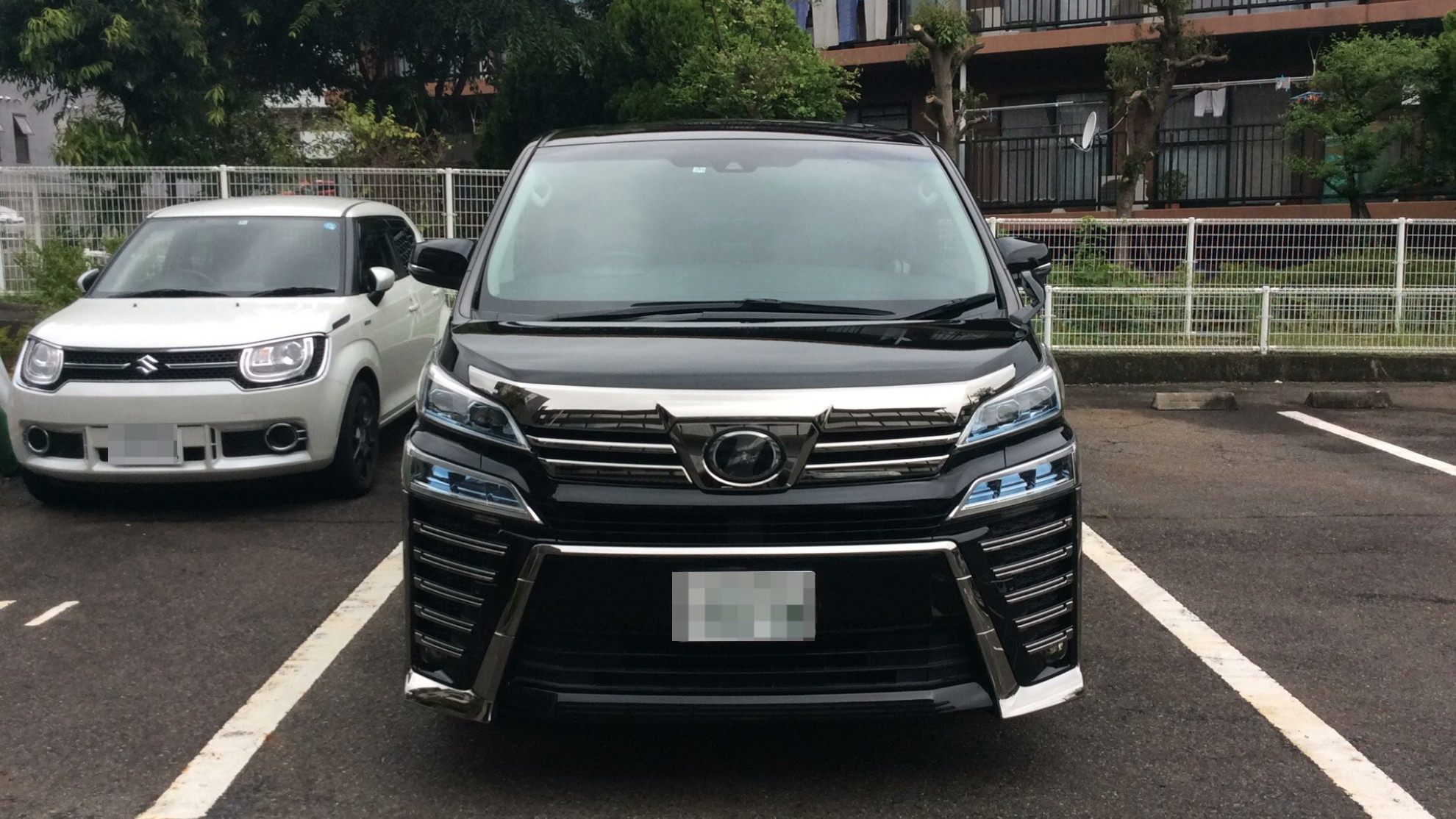 外装前方