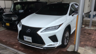 car_main_img