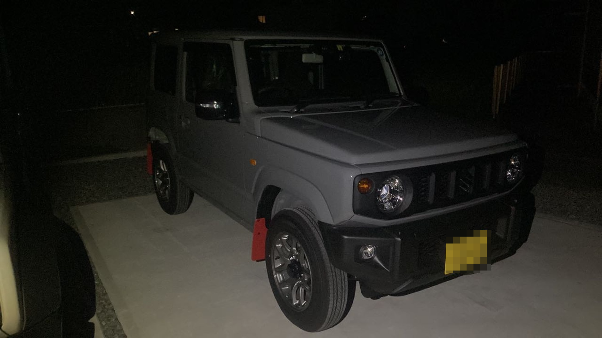 外装右前