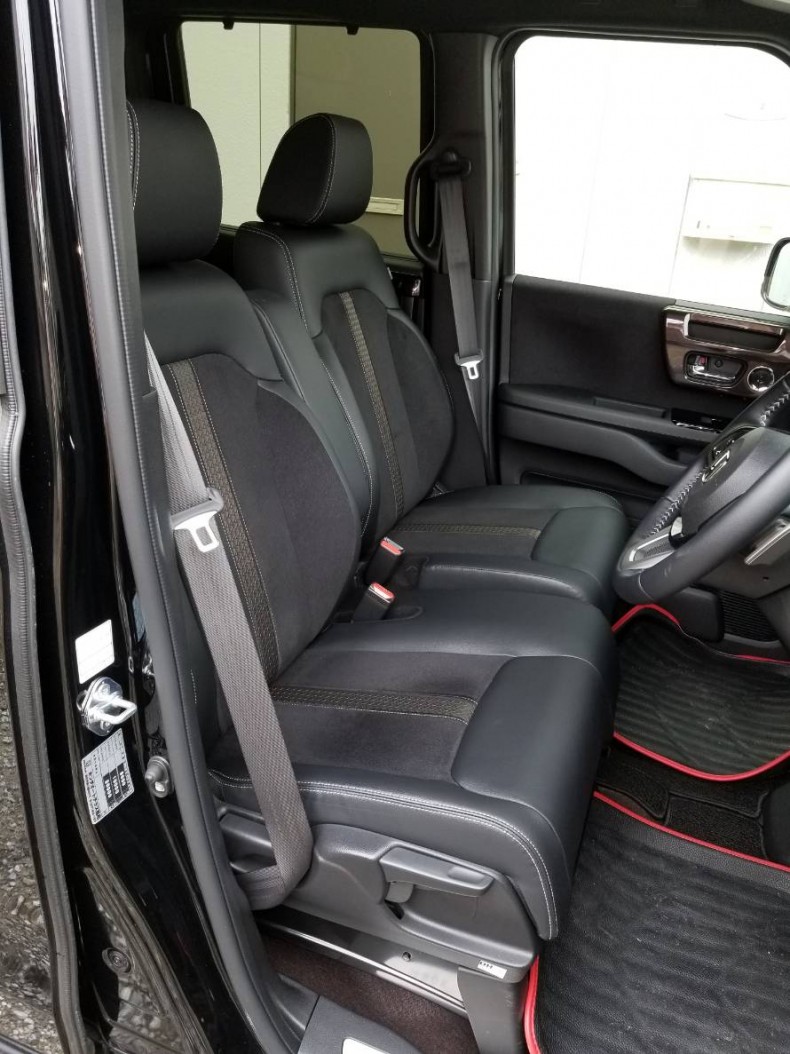 内装前方シート