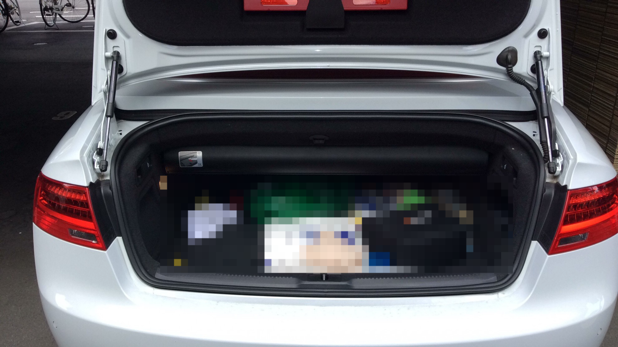 内装トランク