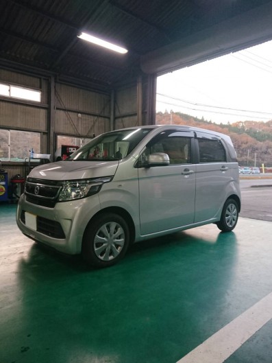car_main_img