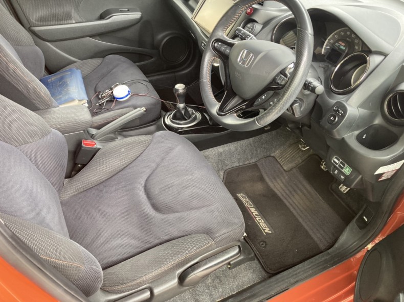 内装前方シート