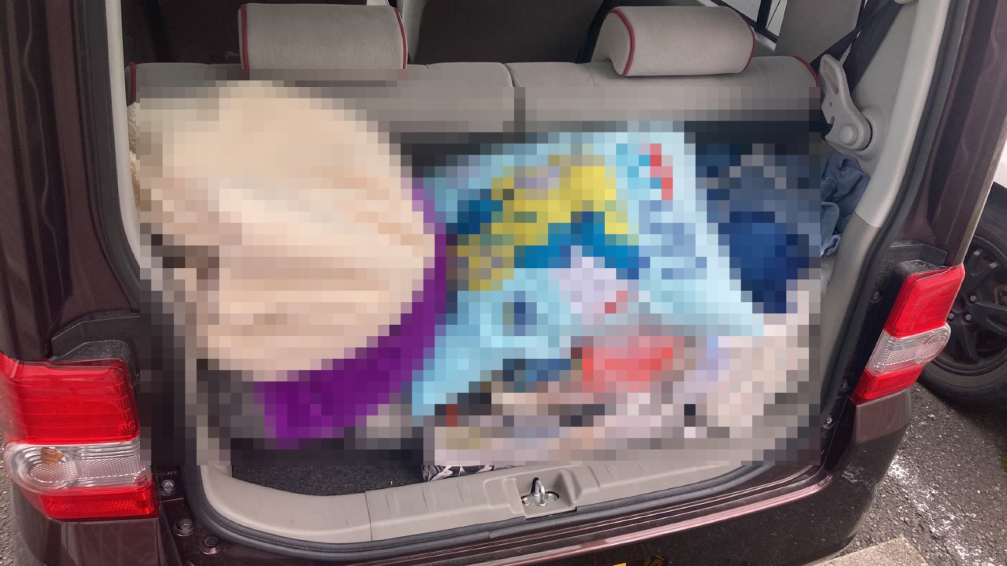 内装トランク