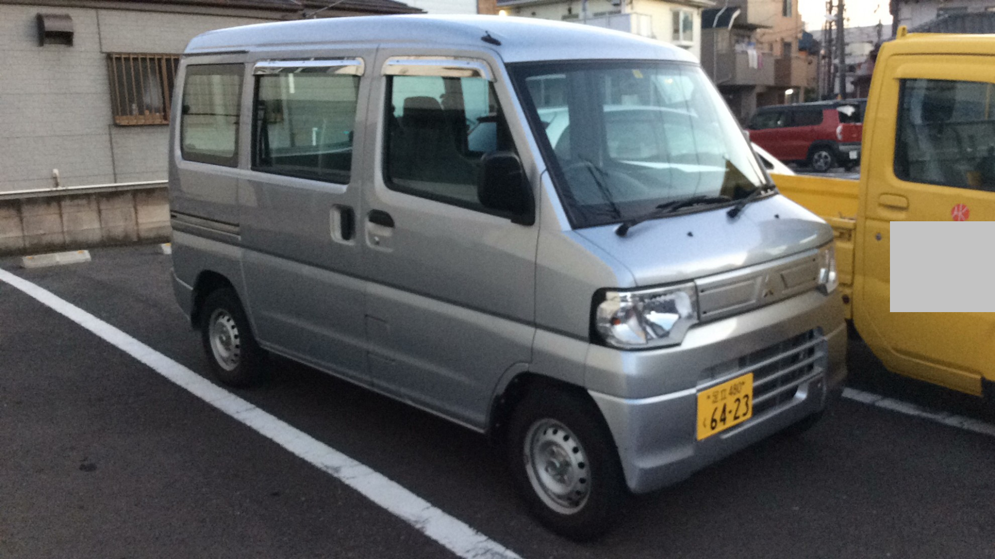 外装右前
