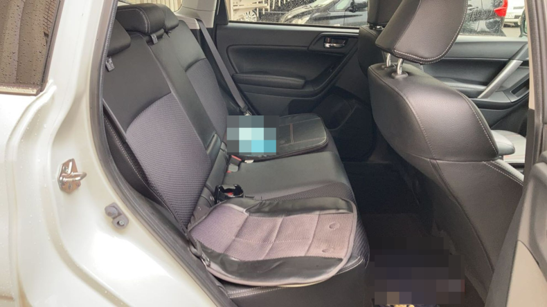 内装後方シート