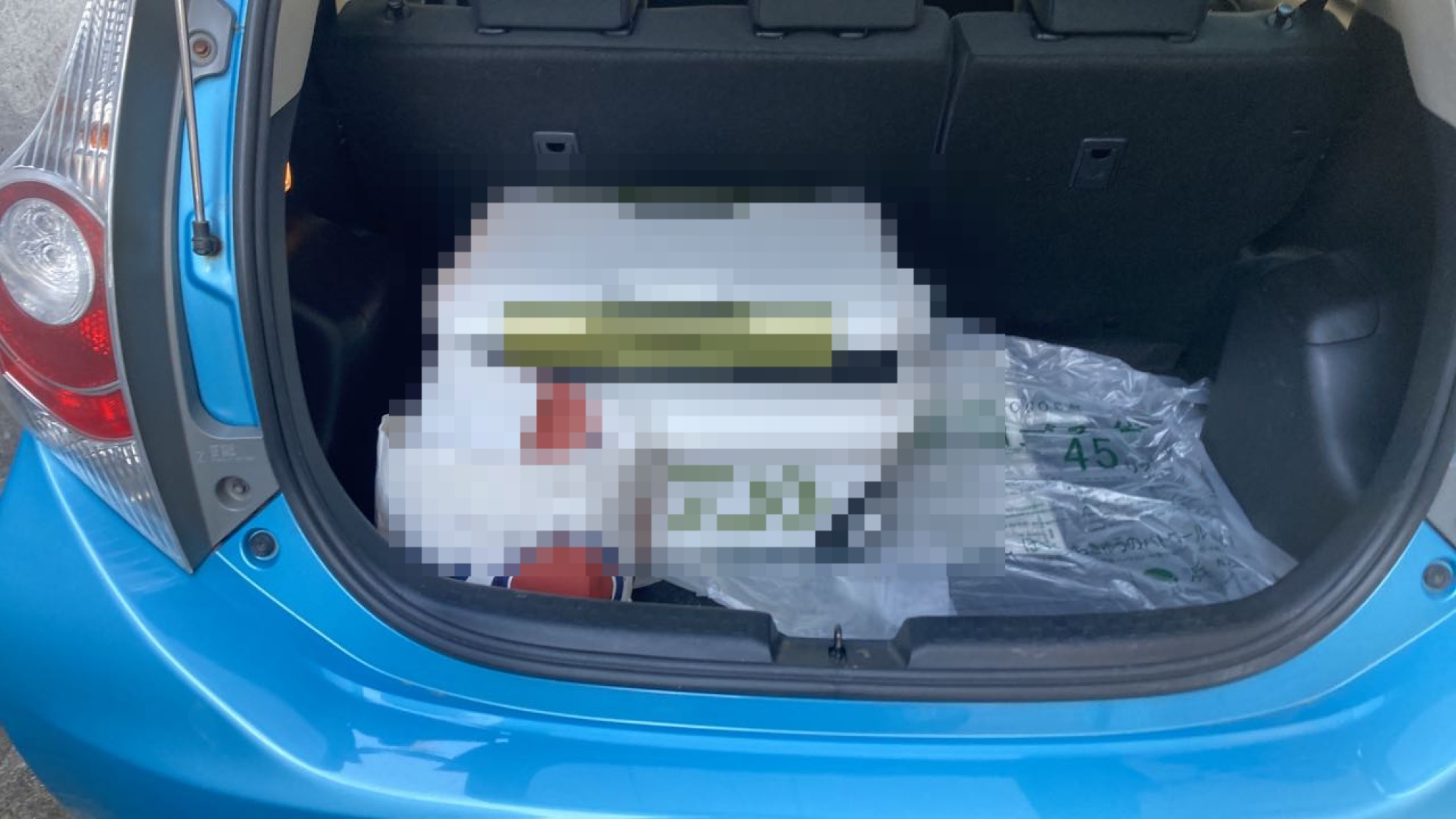 内装トランク