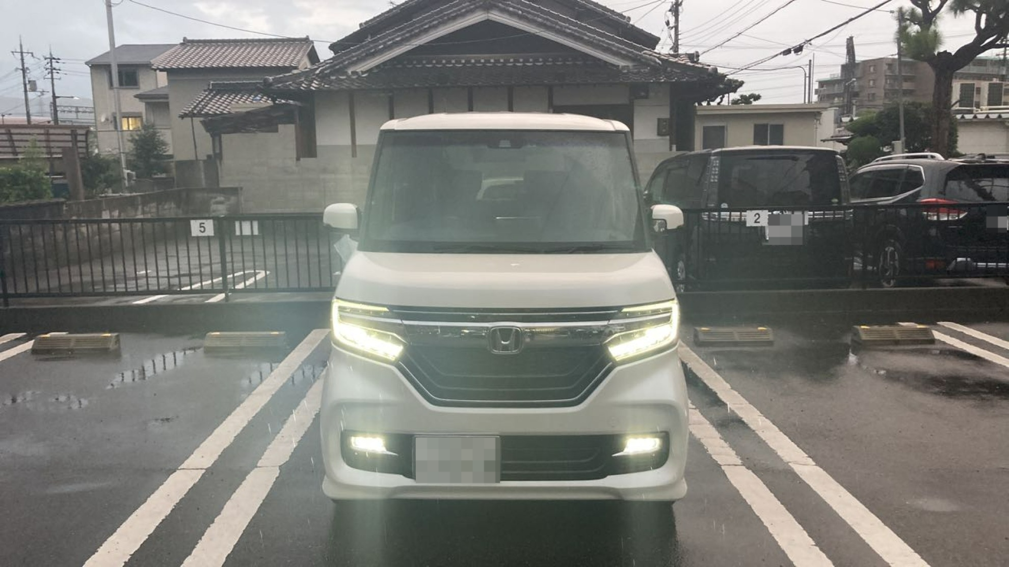 外装前方