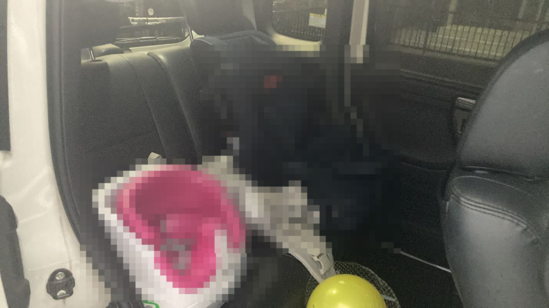 内装後方シート