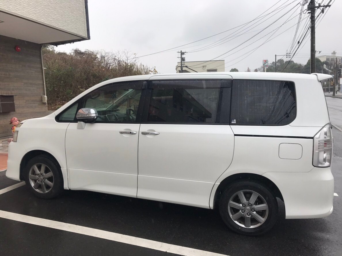 外装右前