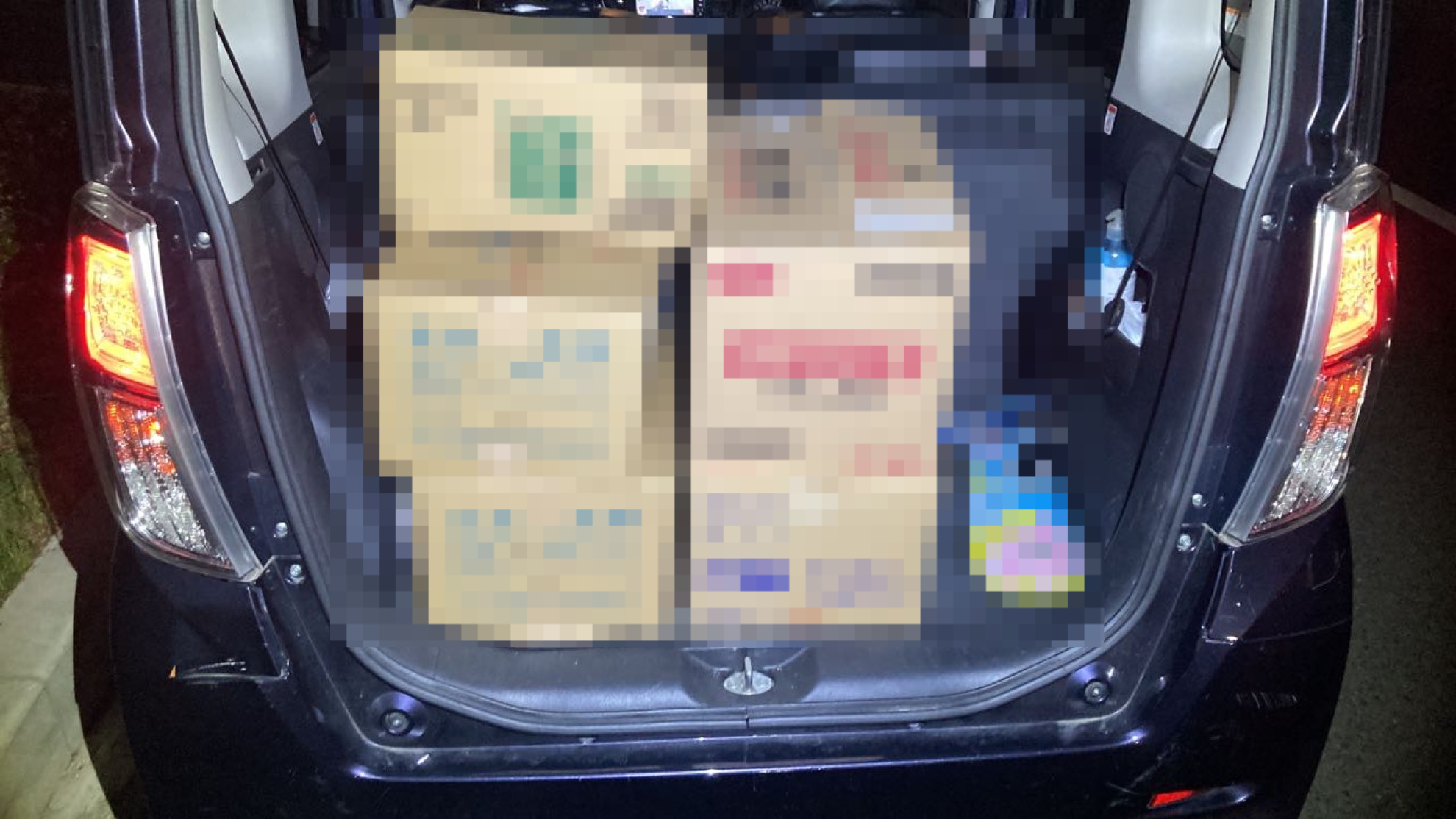 内装トランク