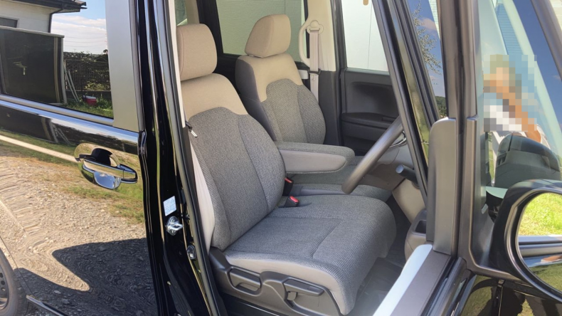 内装前方シート