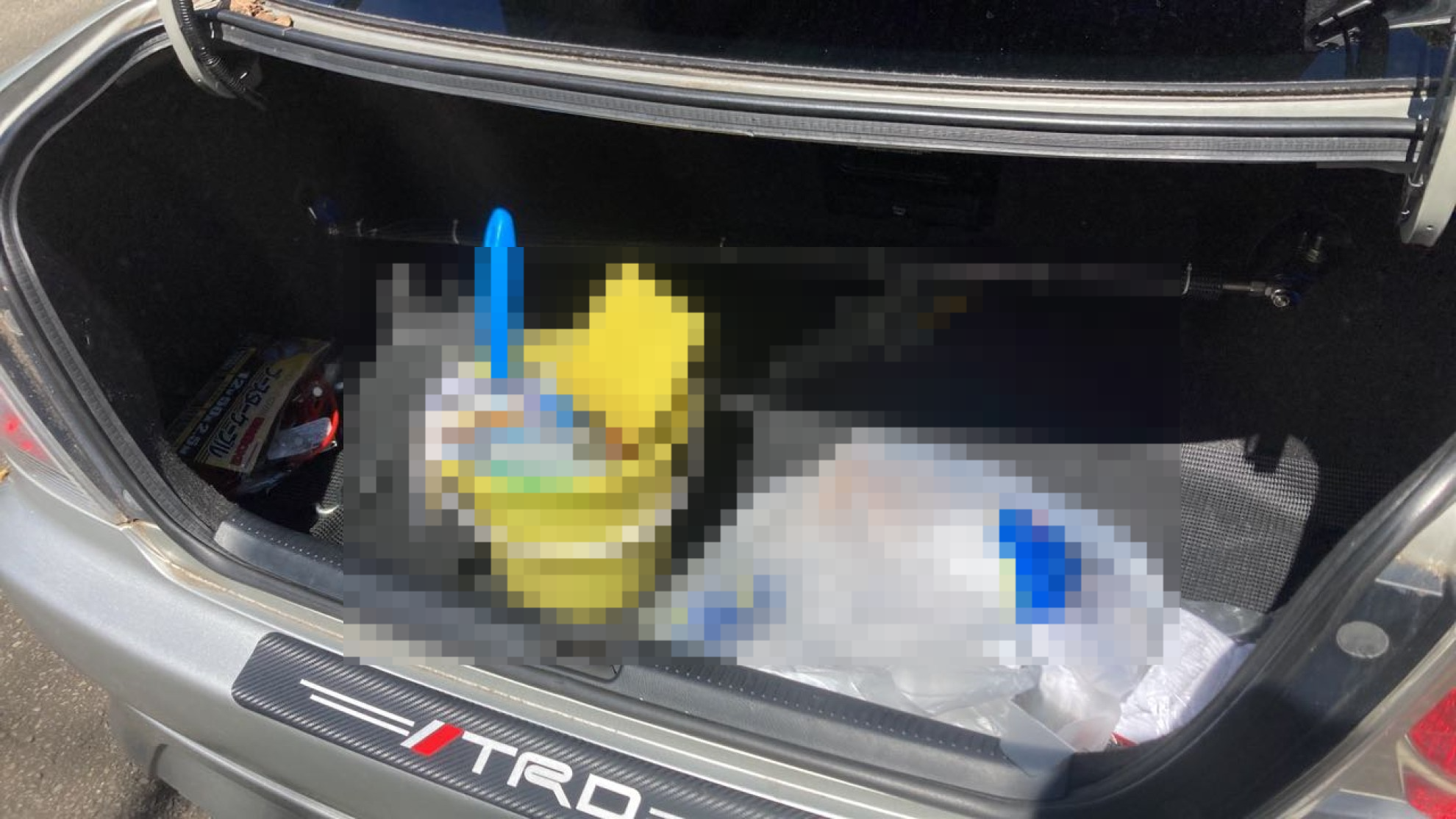 内装トランク