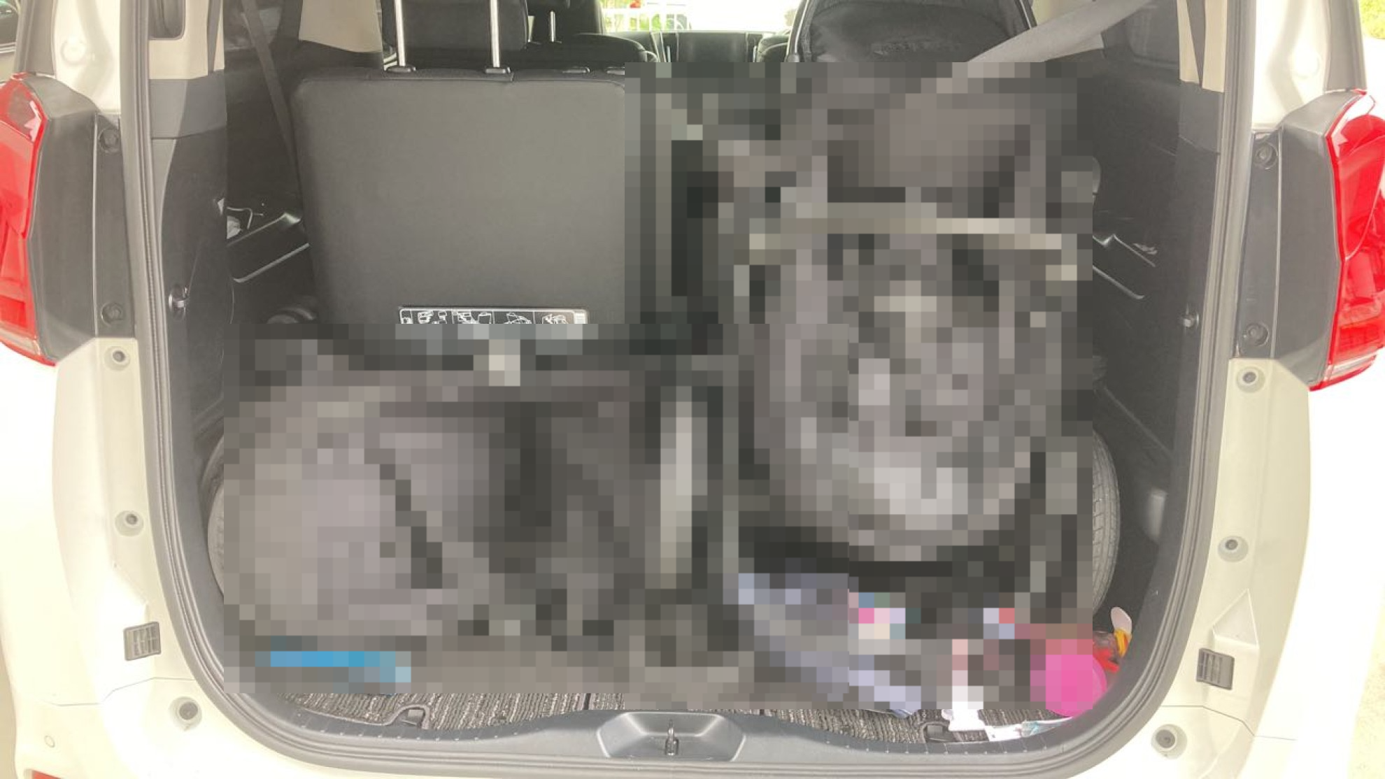 内装トランク