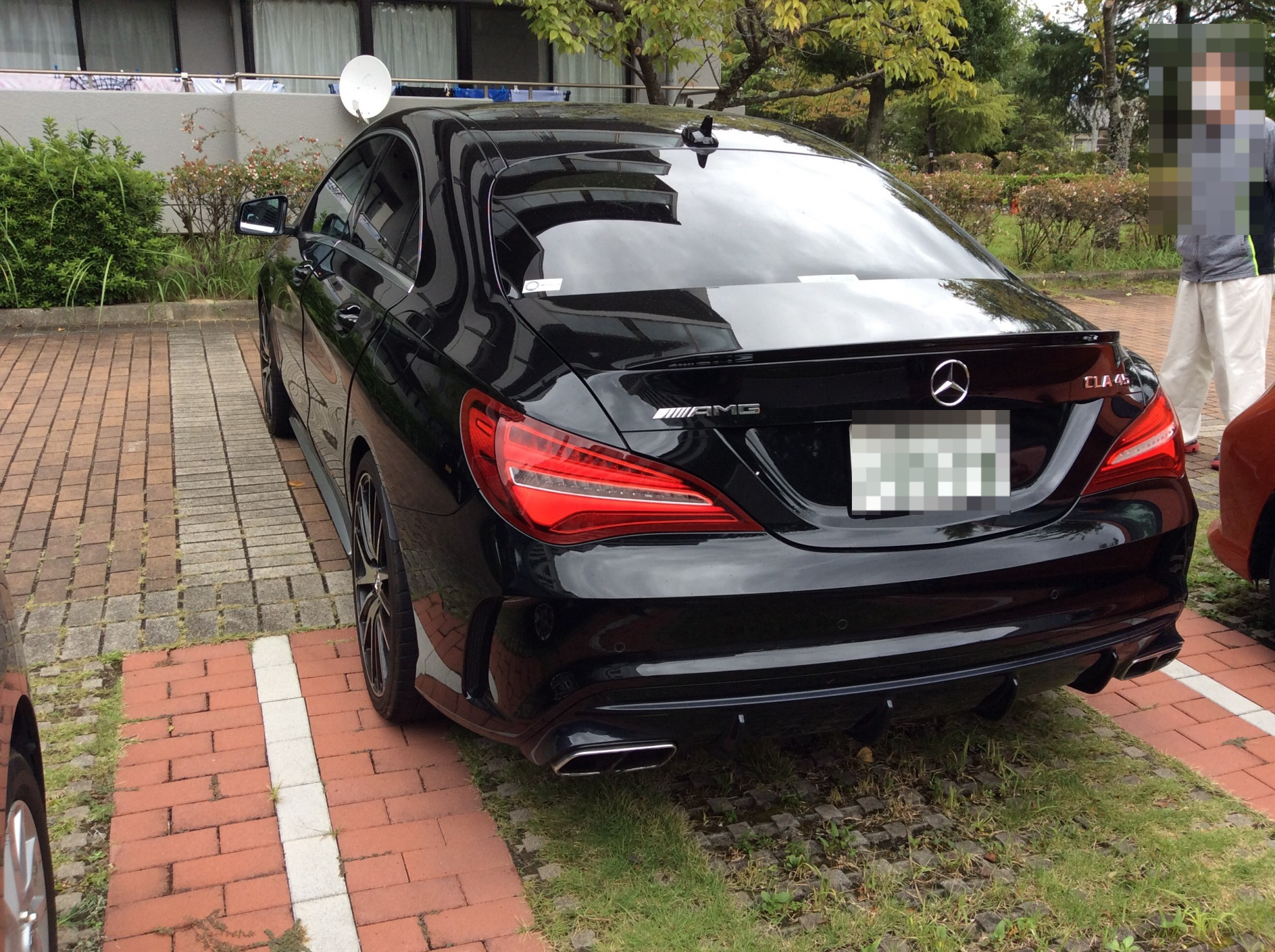 外装左後方