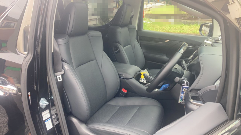 内装前方シート